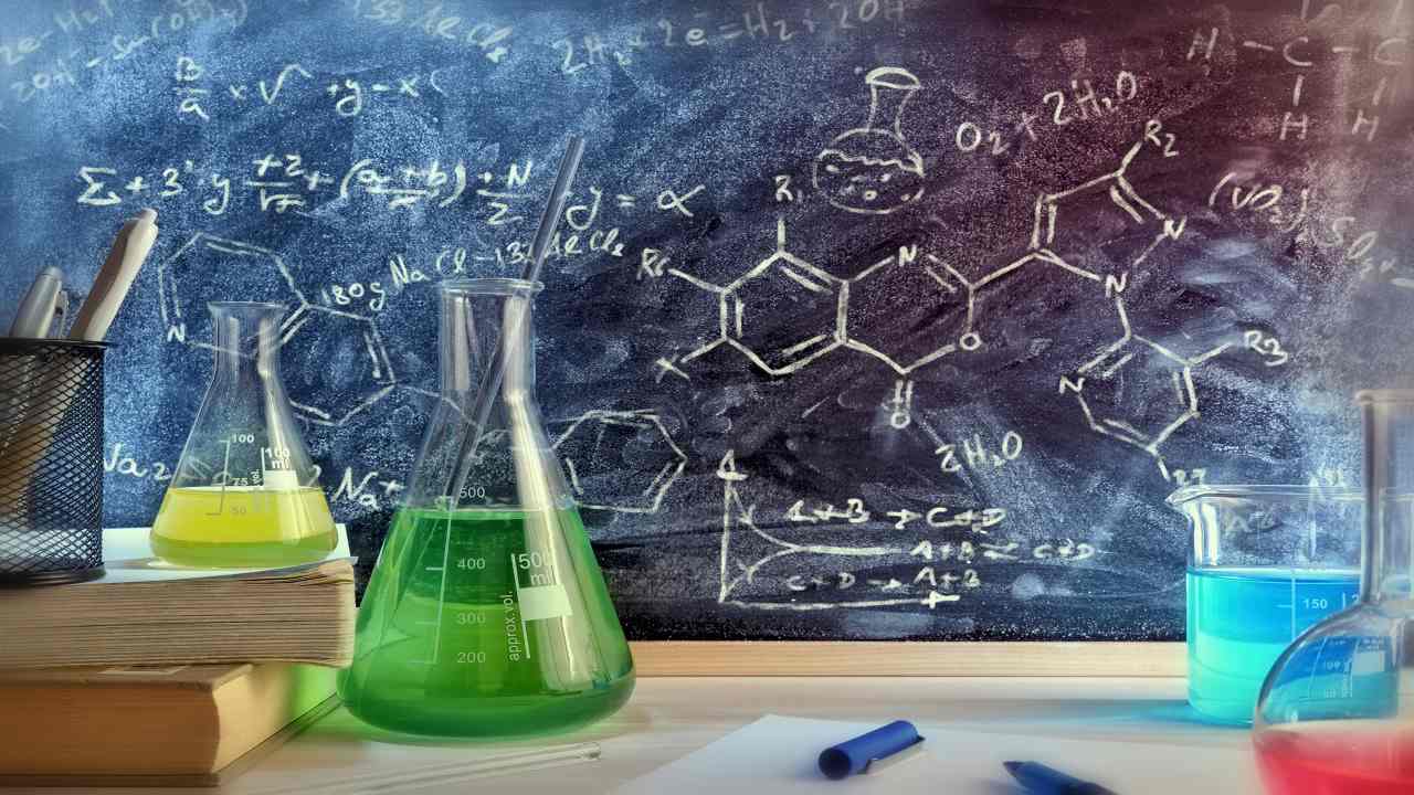 When Chemistry Reaches the Speed of Light: Reinterpreting Le Chatelier's Principle through Relativity and Artificial Intelligence